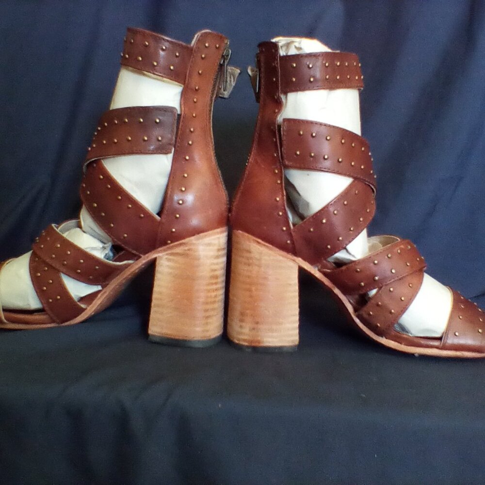 Free Bird Shoes View 6